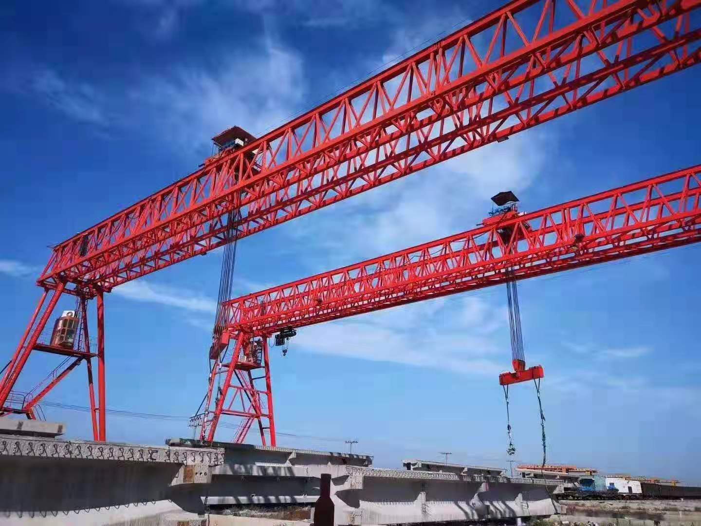 四川 提梁機(jī)、架橋機(jī)、龍門(mén)吊 銷(xiāo)售租賃
