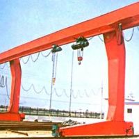 L型龍門起重機(jī)