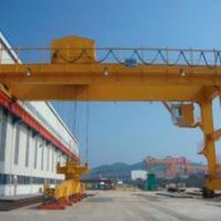 成都MB型半門(mén)式雙梁起重機(jī)